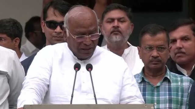 Kharge 1717244845