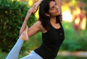 Top Yoga Instructor Powai 570x570