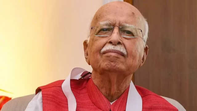 Lk Advani 1734159896